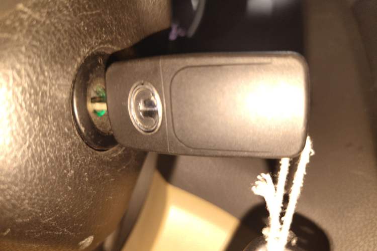 Used Haval H6 2011 2.0L Manual Two-Wheel Drive Elite Version