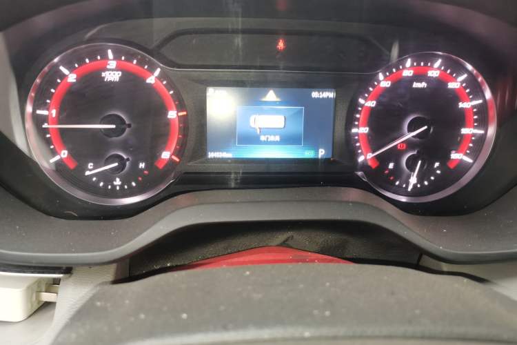 Used SAIC MAXUS Xintu V90 
