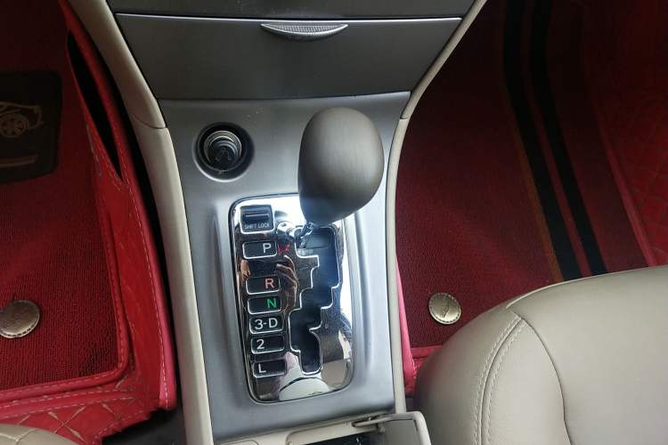 Used Toyota Corolla EX 2011 1.6L Automatic Luxury Edition
