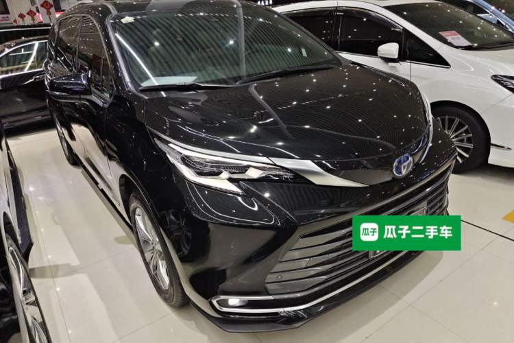 Used Toyota SIENNA 2021 2.5L Hybrid Ultimate Edition