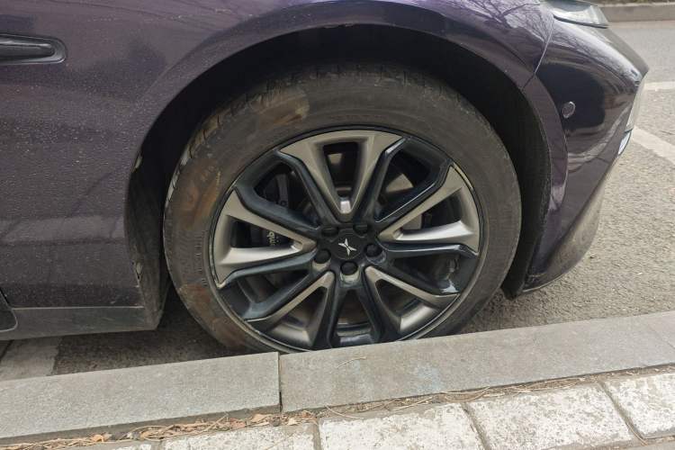 Used XPeng P7 2022 670E+