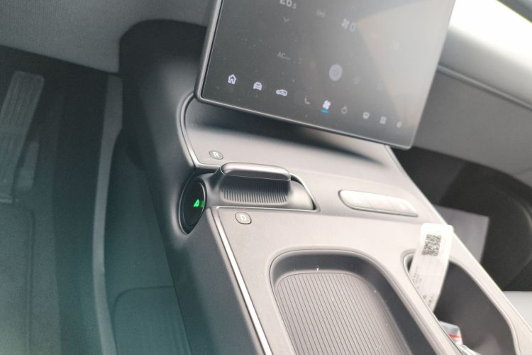 Used Nio ET5T 2024 100kWh Touring Gear Lever