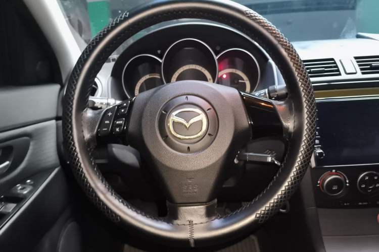 Used Mazda 3 2010 2.0L Manual Classic Sports Edition
