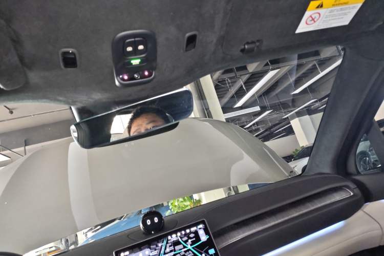 Used Nio ES6 2023 75 kWh
