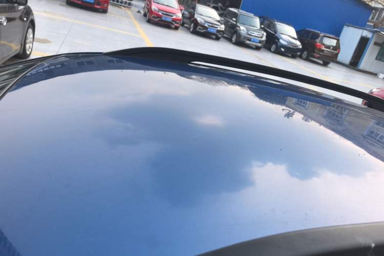 Used Kia KX Cross 2017 1.4L MT GLS
