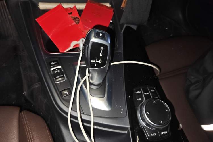 Used BMW 3 Series 2019 320Li Fashion Model
