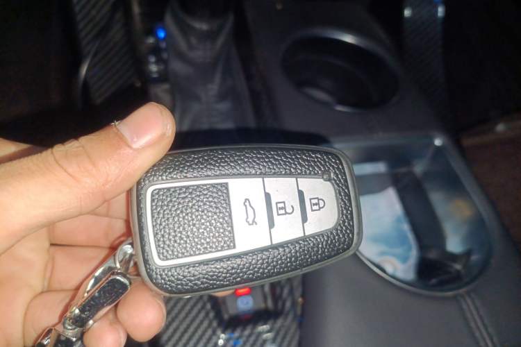 Used Toyota Avalon 2019 2.5L Touring Premium Version China V Standard
