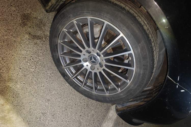 Used Mercedes-Benz E-Class 2021 Facelift E 260 L
