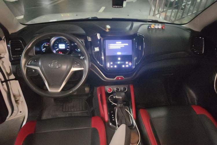 Used CHANGAN OSHAN CX70 2017 CX70T 1.5T Automatic Luxury Edition