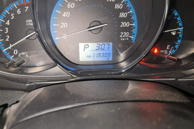 Used Toyota YARiS L Zhi Xuan 2016 Revised 1.5E CVT Charming Edition
