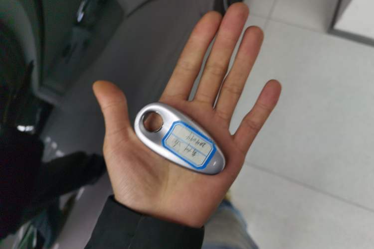 Used VOYAH PASSION 2024 PHEV Four-Wheel Drive Ultra-Long Range Flagship Model Vehicle Key