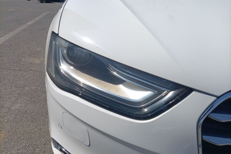 Used Audi A4L 2013 35 TFSI Automatic Standard Model Right Front Headlight