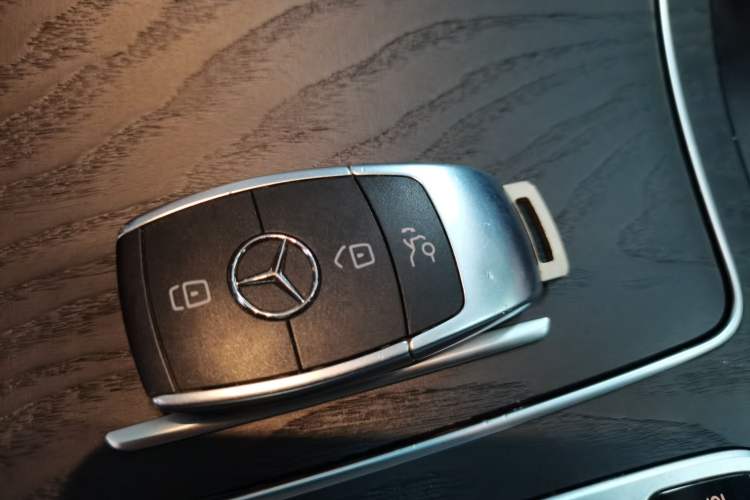 Used Mercedes-Benz C-Class 2020 Restyled C 200 L Fashion Edition Sport Version