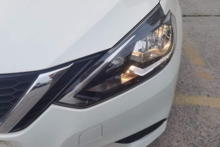 Used Nissan Sylphy 2024 Restyled Version 2 Classic 1.6XE CVT Comfort Edition Left Front Headlight