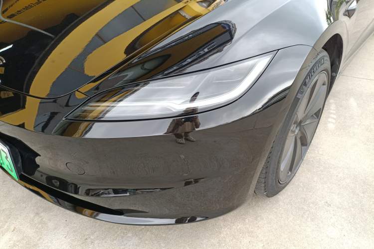 Used Tesla Model 3 2023 Rear-Wheel-Drive Version
