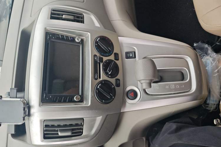 Used Nissan NV200 2016 Revised Version 1.6L CVT Deluxe Edition
