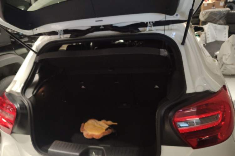 Used Mercedes-Benz A-Class (Import) 2013 A 180 Fashion Model