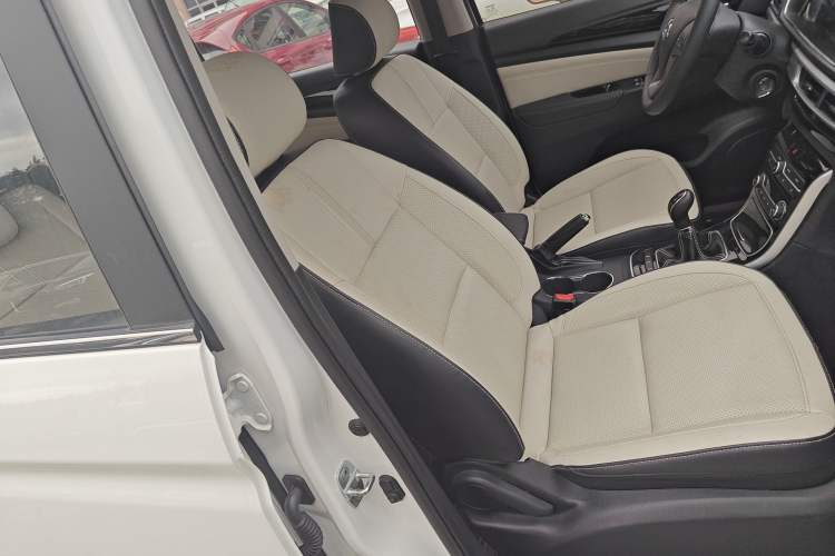 Used CHANGAN KAICHENG Changxing 2021 1.5L Manual Luxury Version Right Front Seat