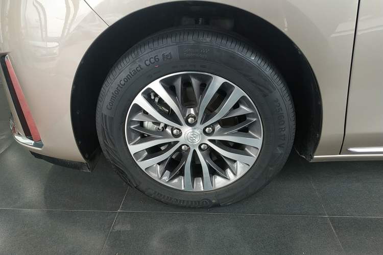 Used Buick GL8 2023 ES Lu Zun Comfort Model