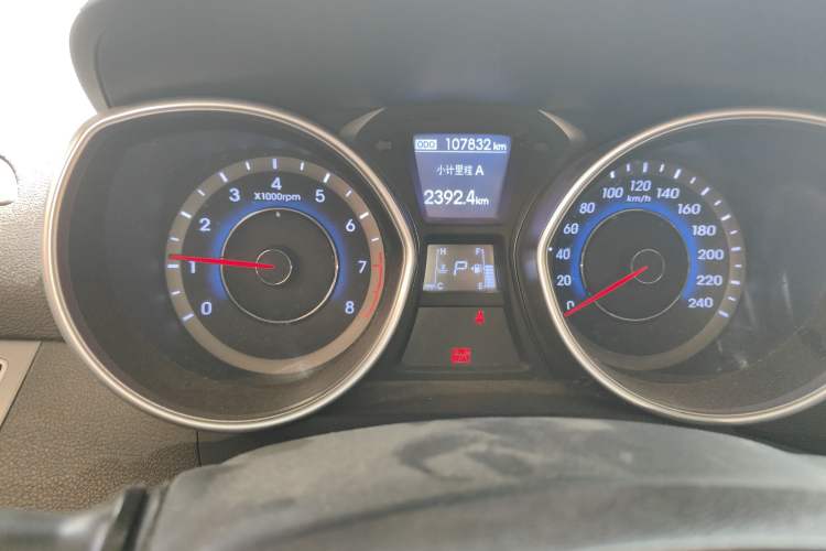 Used Hyundai Elantra (5th Generation / Langdong) 2015 1.6L Automatic Leading Model Instrument Cluster