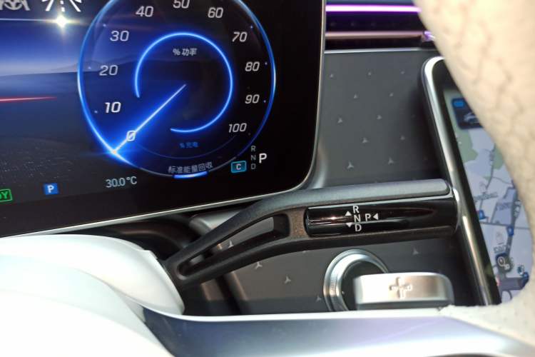 Used Mercedes-Benz EQE 2022 350 First Edition Special Version
