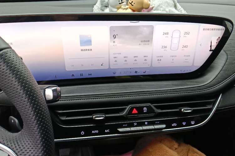 Used Buick LaCrosse 2025 28T Platinum Edition
