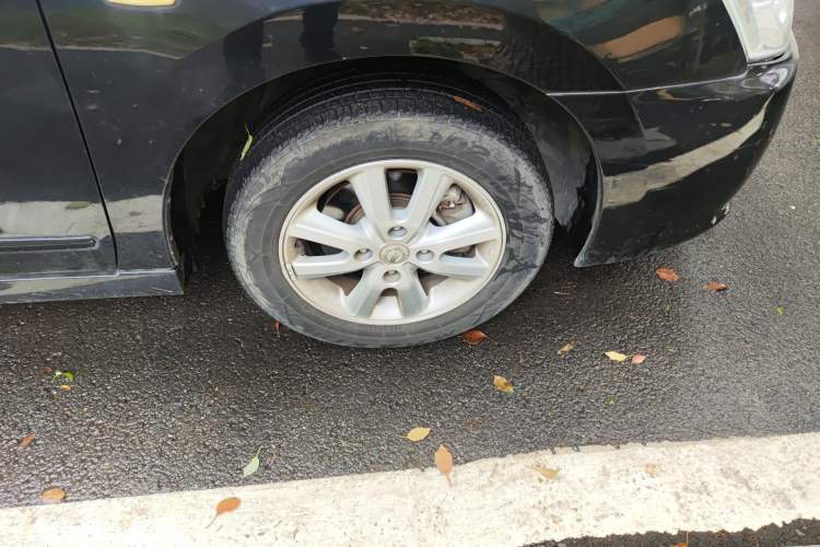 Used Nissan Sylphy 2019 Classic 1.6XE+ CVT SmartConnect Leading Edition Right Front Wheel Hub