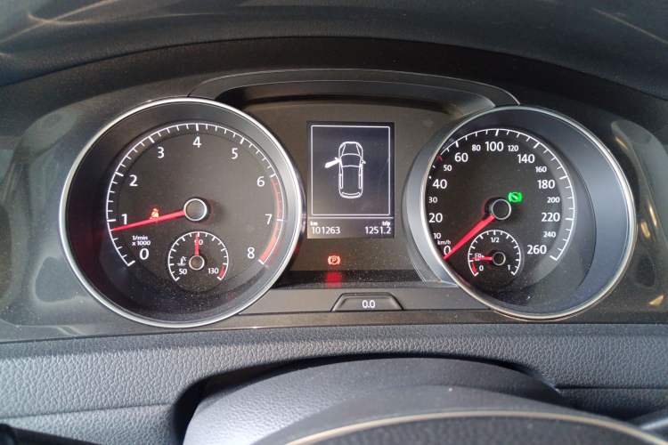 Used Volkswagen Golf 2017 230TSI Automatic Comfort Edition – Celebrating Milestone of One Million Units