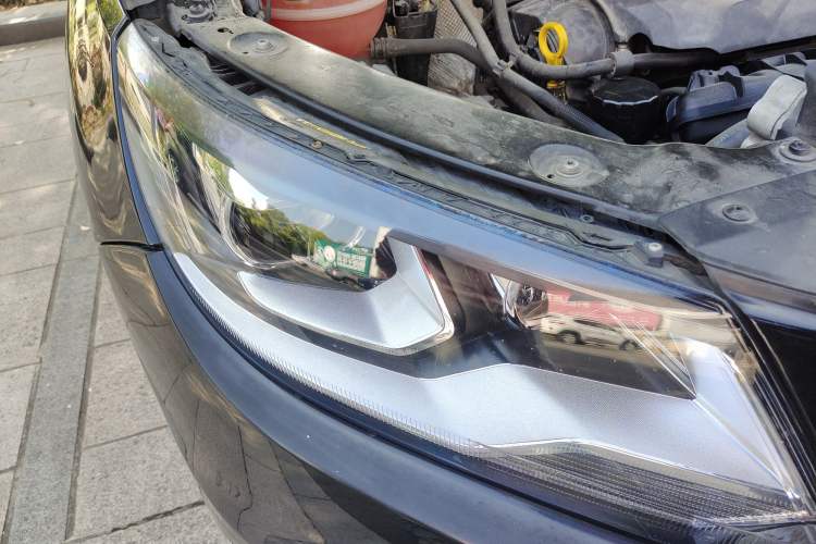 Used Volkswagen Tiguan 2015 1.8TSI Automatic Two-Wheel Drive Luxury Model