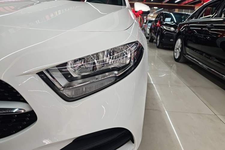 Used Mercedes-Benz A-Class 2022 A 180 L Sport Sedan Left Front Headlight