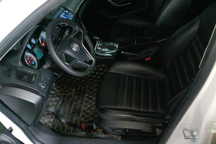 Used Buick Regal 2014 1.6T Fashionable Tech Edition
