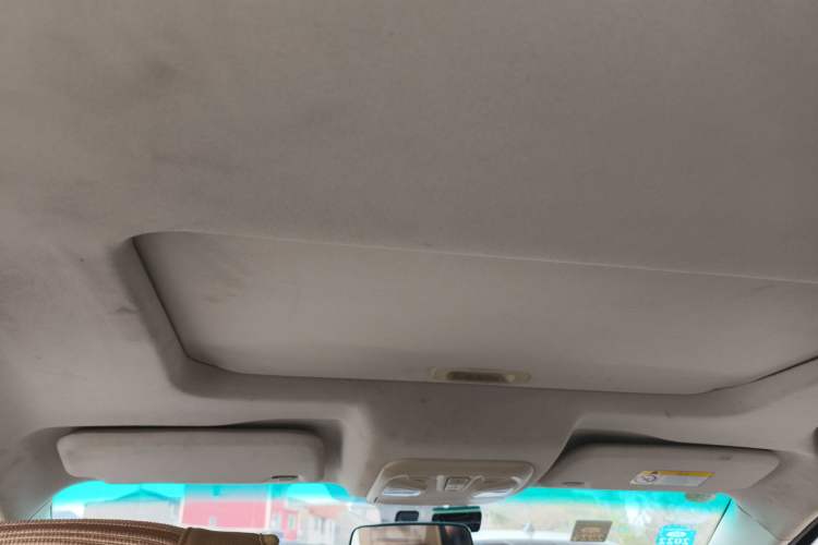 Used SWM X7 2016 1.8L Manual Luxury Edition 7 Seats Headliner