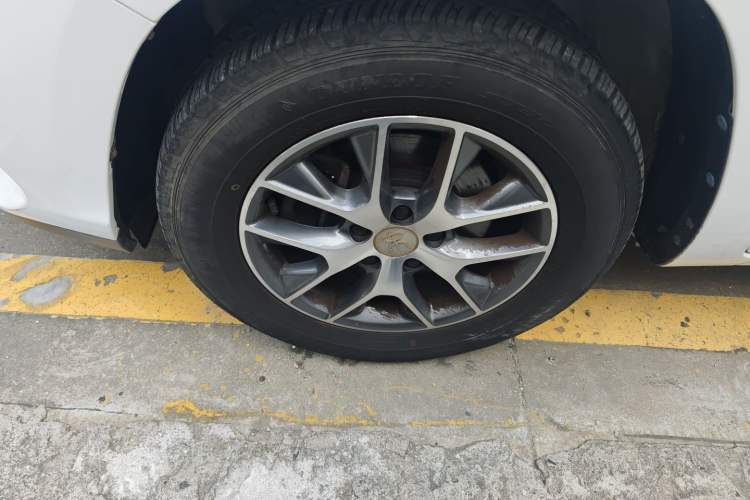 Used BYD Song 2018 1.5TID Automatic Smart Connect Prestige Model
