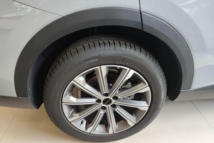 Used EXEED Stellar C-DM 2025 100 Long-Range Plus Two-Wheel Drive
