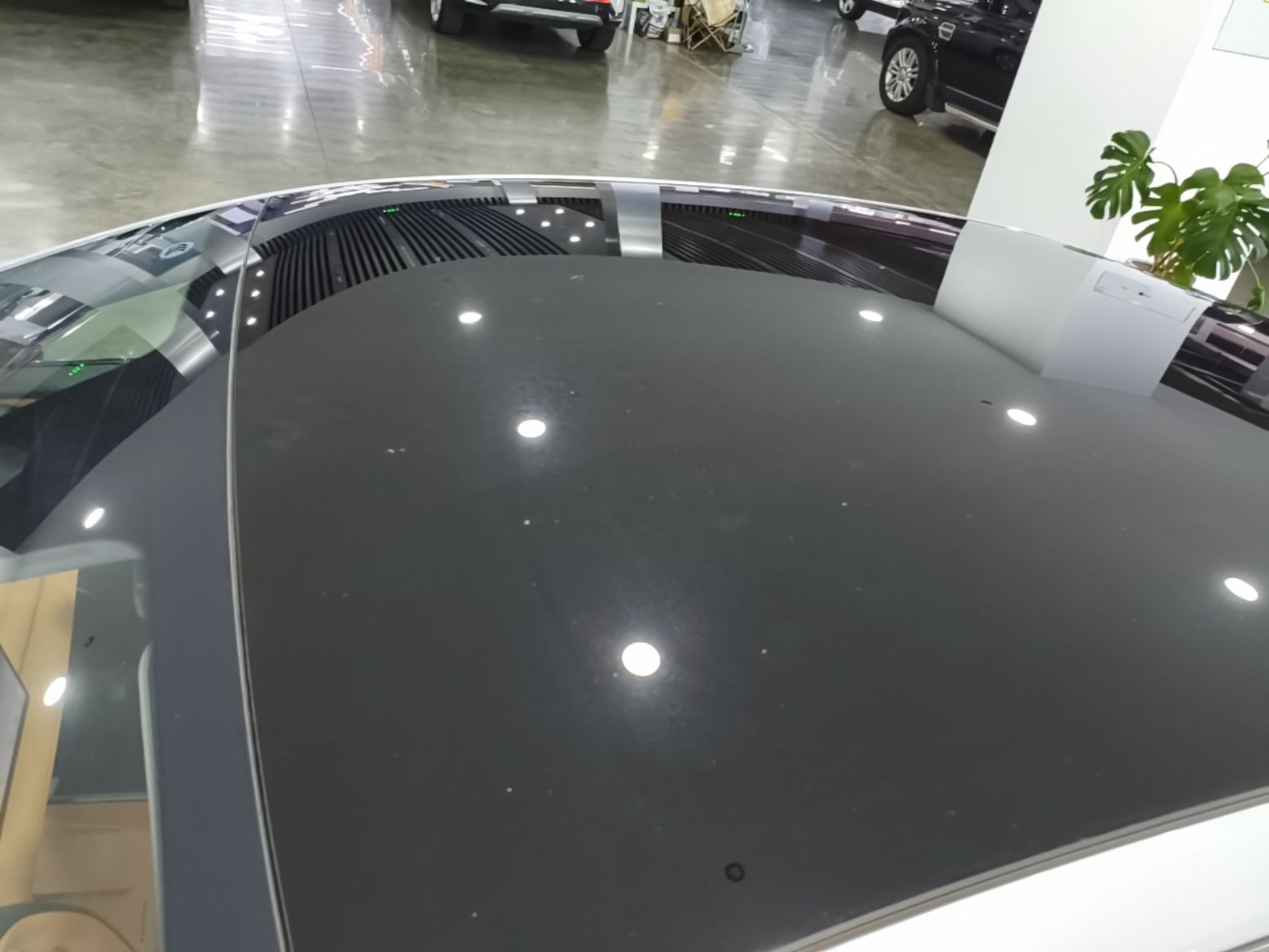 Geely Galaxy 8 2025 130km EM-i Deluxe Edition — снимка 7