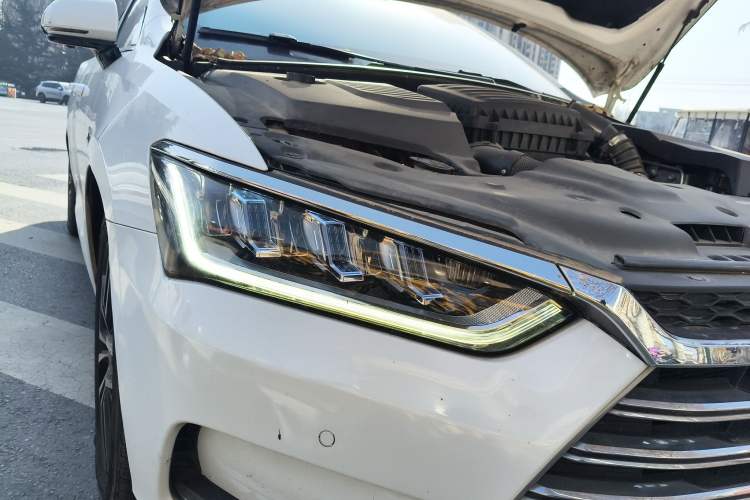 Used BYD Qin Pro New Energy 2018 DM 1.5TI Automatic Smart Connect Elite Model