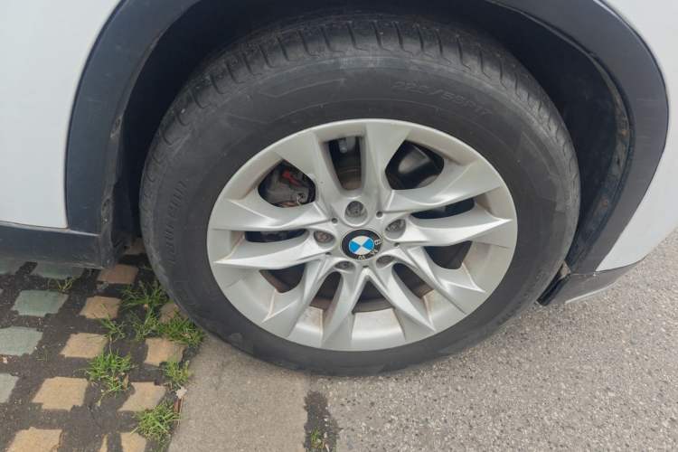 Used BMW X1 2014 sDrive18i Leading Model