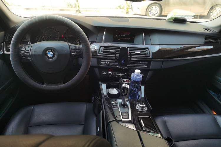 Used BMW 5 Series 2014 525Li Leading Model