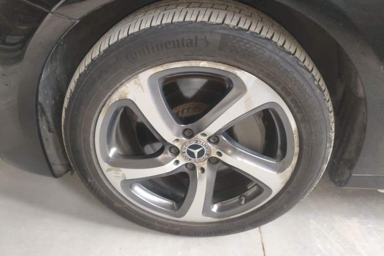 Used Mercedes-Benz E-Class 2019 Restyled E 300 L Sporty and Stylish Edition