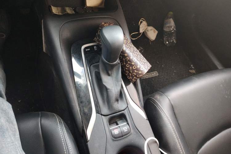 Used Toyota Corolla 2019 1.2T S-CVT GL Pioneer Edition
