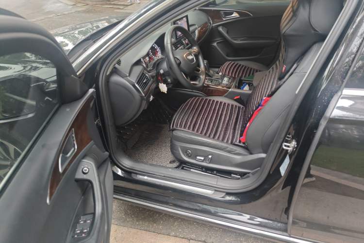 Used Audi A6L 2017 TFSI Comfort Model Interior 3