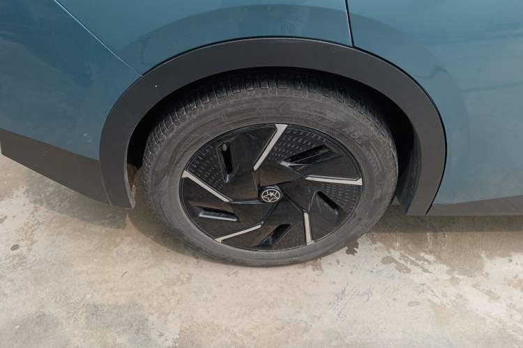 Used Venucia VX6 2023 520 Max
