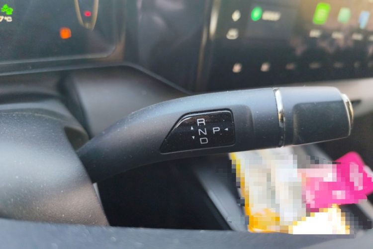 Used Haval Fierce Dragon 2023 1.5L 110KM Lingdong Edition Gear Lever