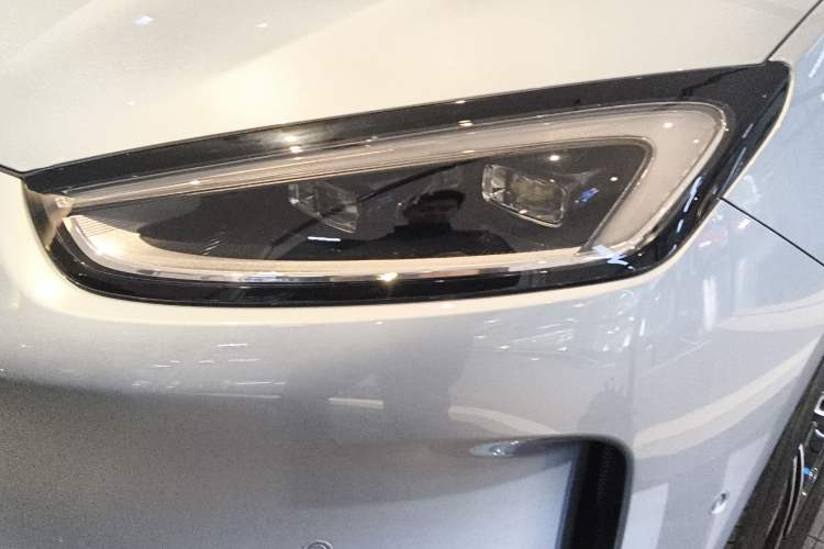 Used Hima AITO M5 2024 Extended-Range Max Rear-Wheel Drive Advanced Intelligent Driving Version