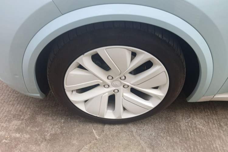 Used Li Auto L9 2023 Pro Model
