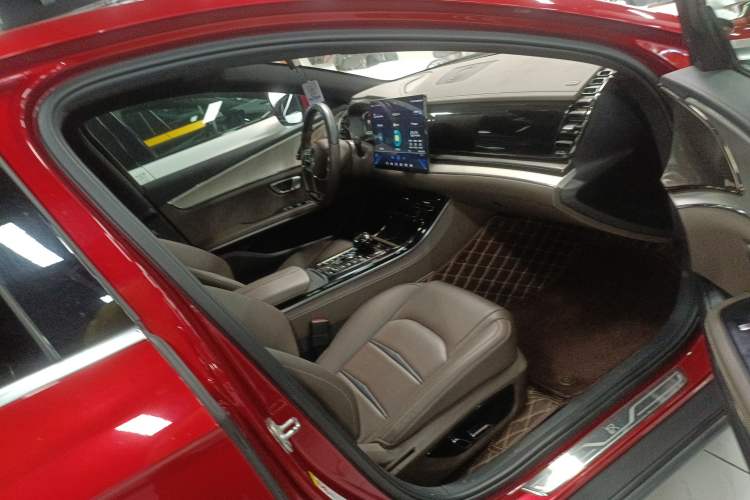 Used BYD Han 2020 EV Long-Range Luxury Model
