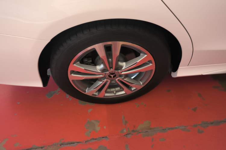 Used Mercedes-Benz C-Class 2020 Restyled C 200 L Fashion Edition Sport Version
