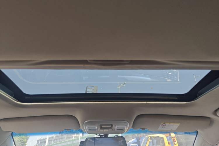 Used Geely Auto Emgrand GL 2017 1.3T DCT Luxury Model
