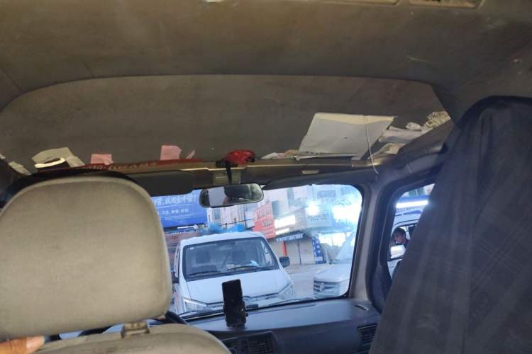 Used Wuling Rongguang 2017 1.5L Extended Basic Version
