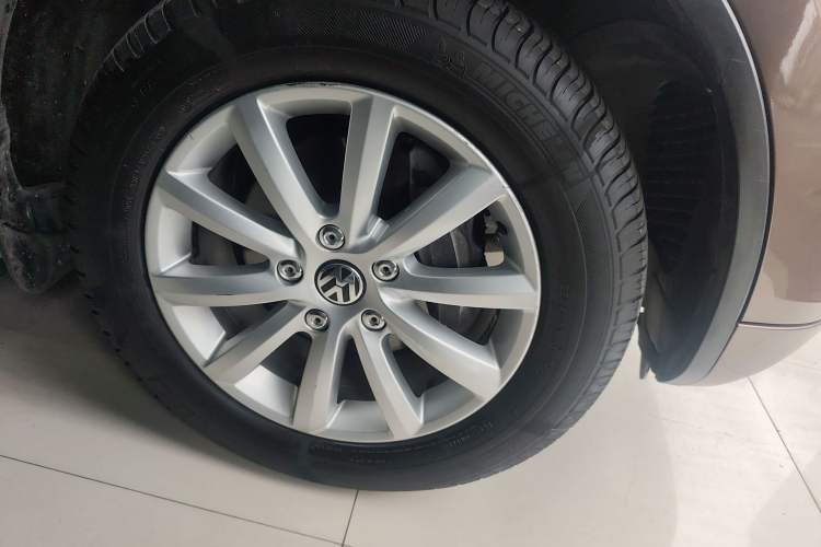 Used Volkswagen Touareg 2014 3.0 TSI New Edition